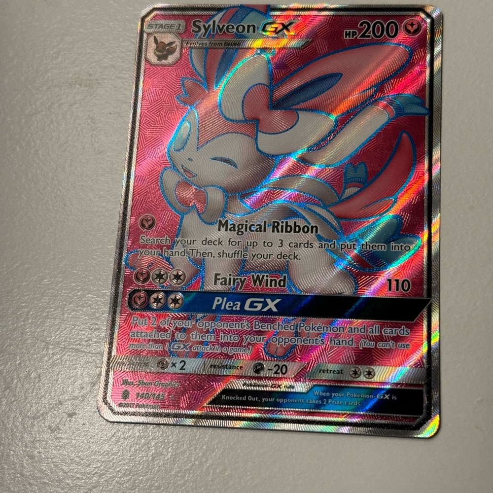 Pokemon Sylveon GX